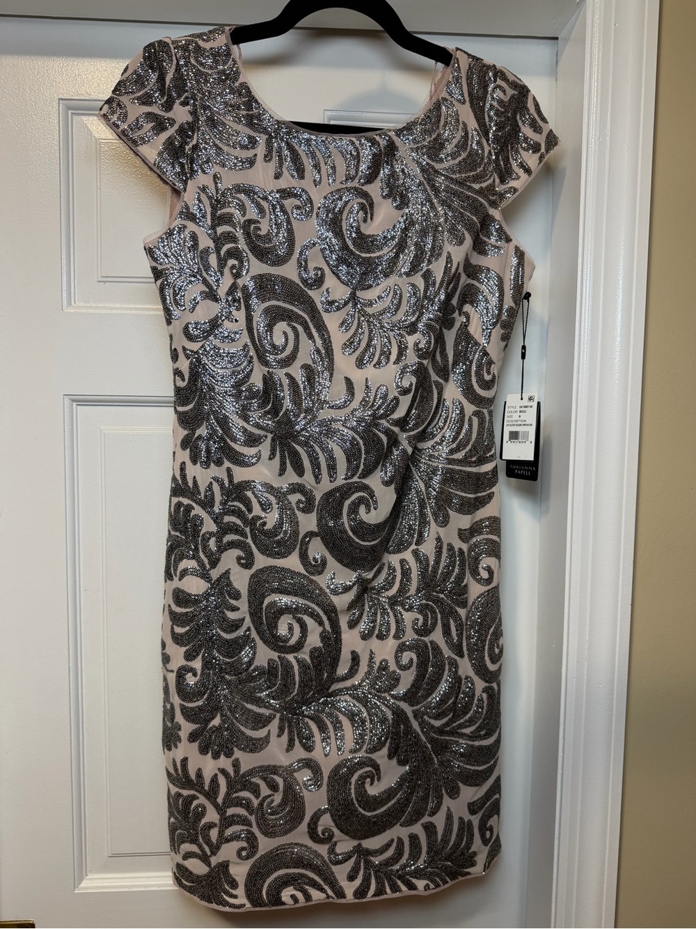 Adrianna Papell Cap Sleeve Sequin Chiffon Dress Charcoal Sequin Size 6